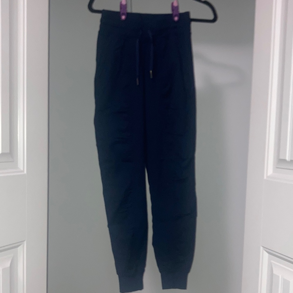 Lululemon Dance Studio Full Length Unlined 28”